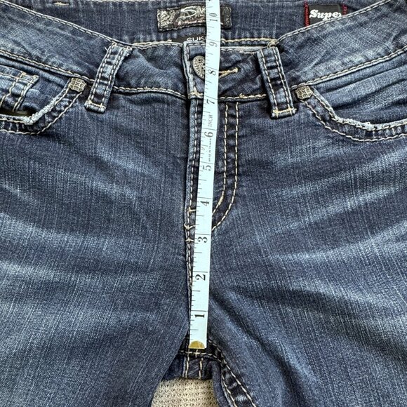 Silver Womens Size W31/L33 Blue Suki Mid Rise Slim Boot Jeans Super Stretch - Picture 12 of 14
